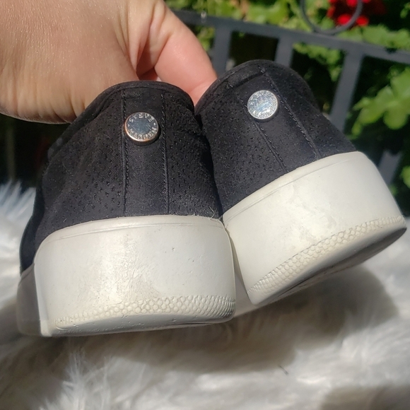 Steve Madden Gracy black suede platform sneakers - Picture 12 of 13